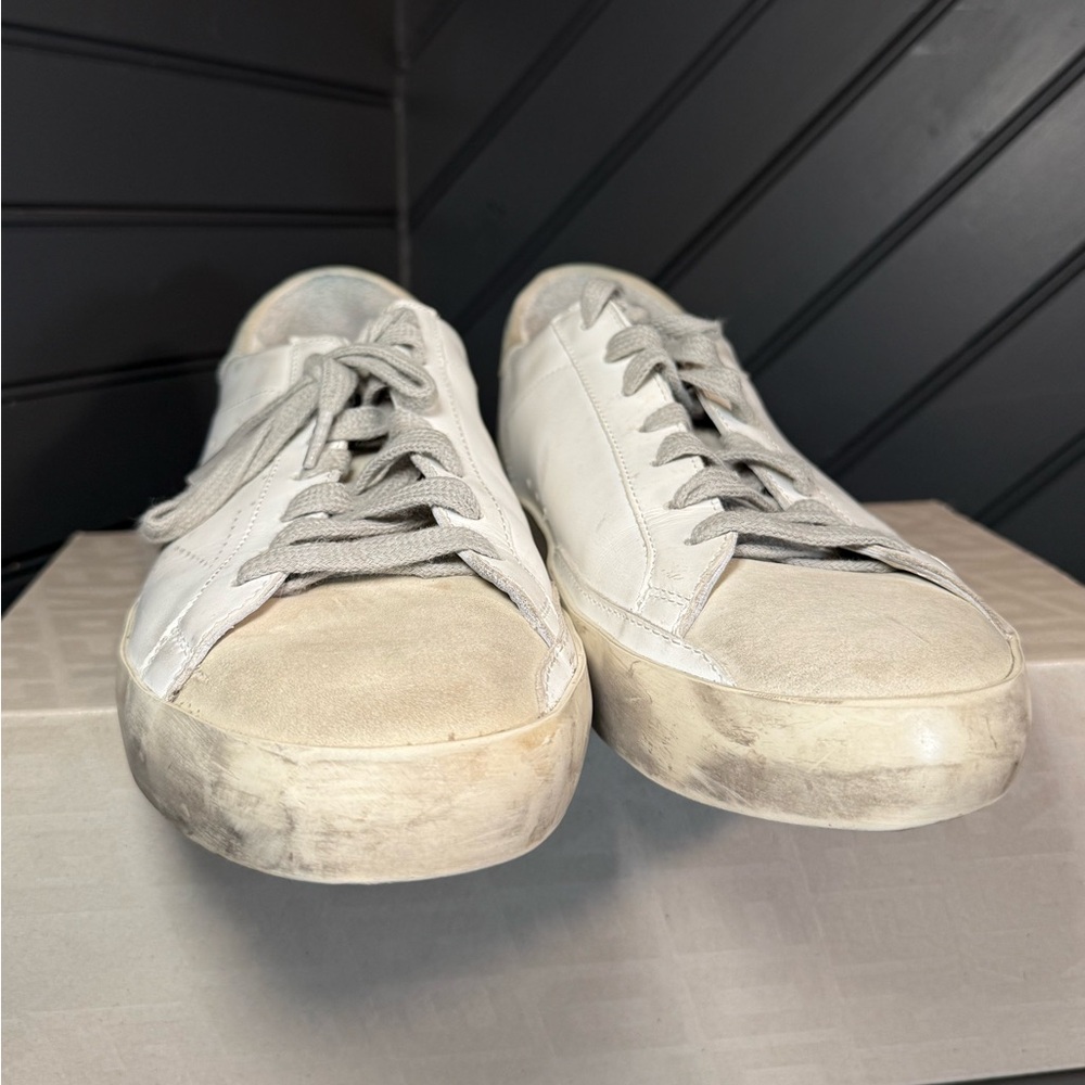 Golden Goose Men's Super-Star with perforated star and ice-gray heel tab - Picture 13 of 16